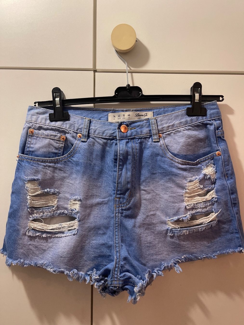 Pantaloni: Pantaloncino jeans – Nuovo (secondo la descrizione) da Rancate venduto da Waly__