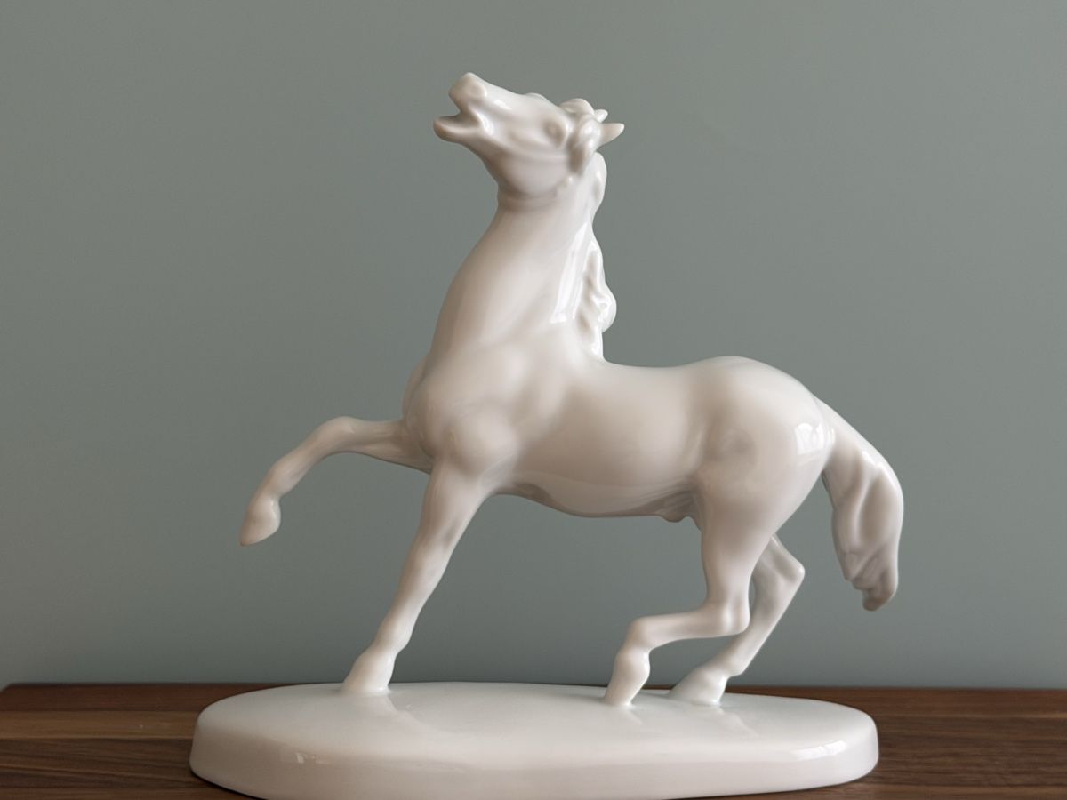 Sculptures & Statues: Herend Porcelain Horse – D'occasion à Zürich par Ddechkovd