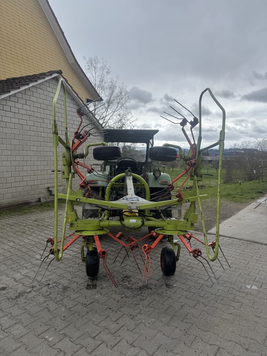 Claas Tutte le macchine: Kreiselheuer Claas W 450 SL – Usato da Neukirch(Egnach) venduto da farmalld439 3