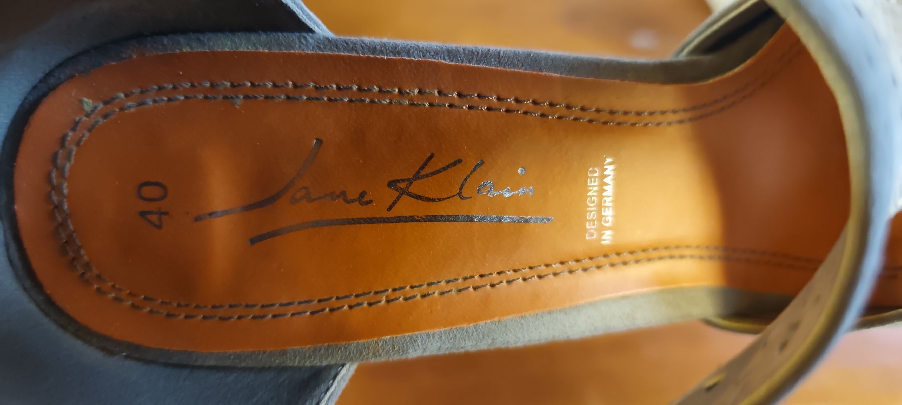 Scarpe da donna: Jane Klein Pumps grau Wildleder Optik Grösse 40 elegant – Usato da Goldau venduto da Bovistli 3