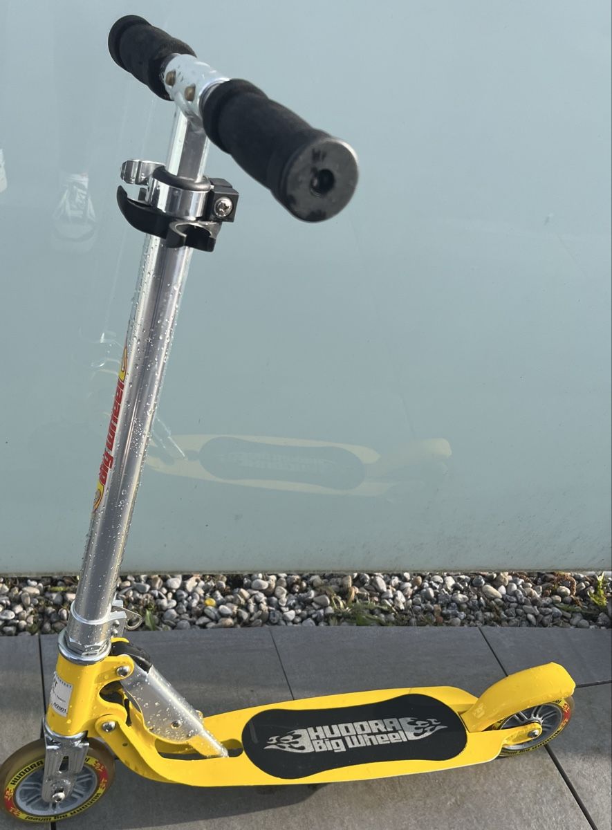 Hudora Kickboard: Gelbes Trottinett – Gebraucht aus Hünenberg See von spartakus02 2