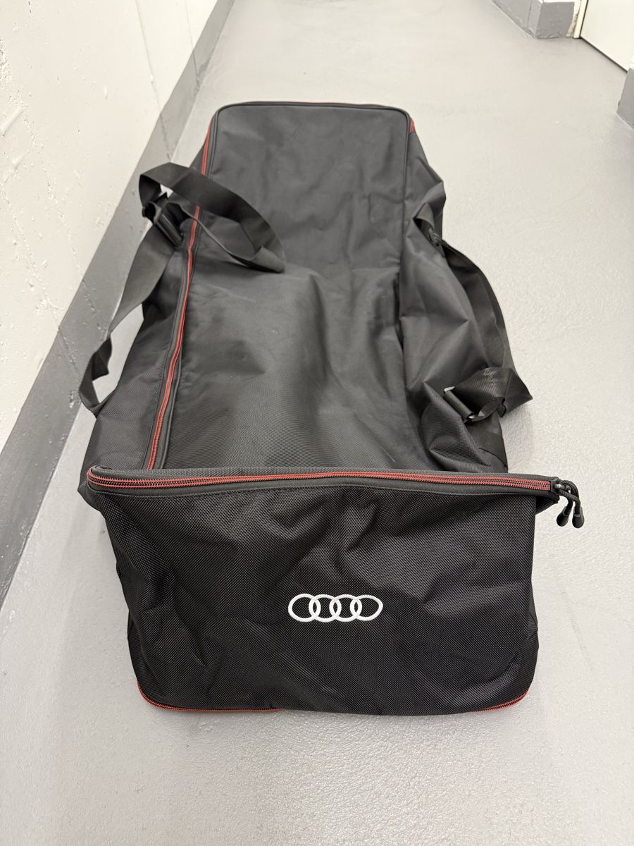 Audi Borse: Audi Tasche E Scooter – Nuovo (secondo la descrizione) da Herisau venduto da Antonys