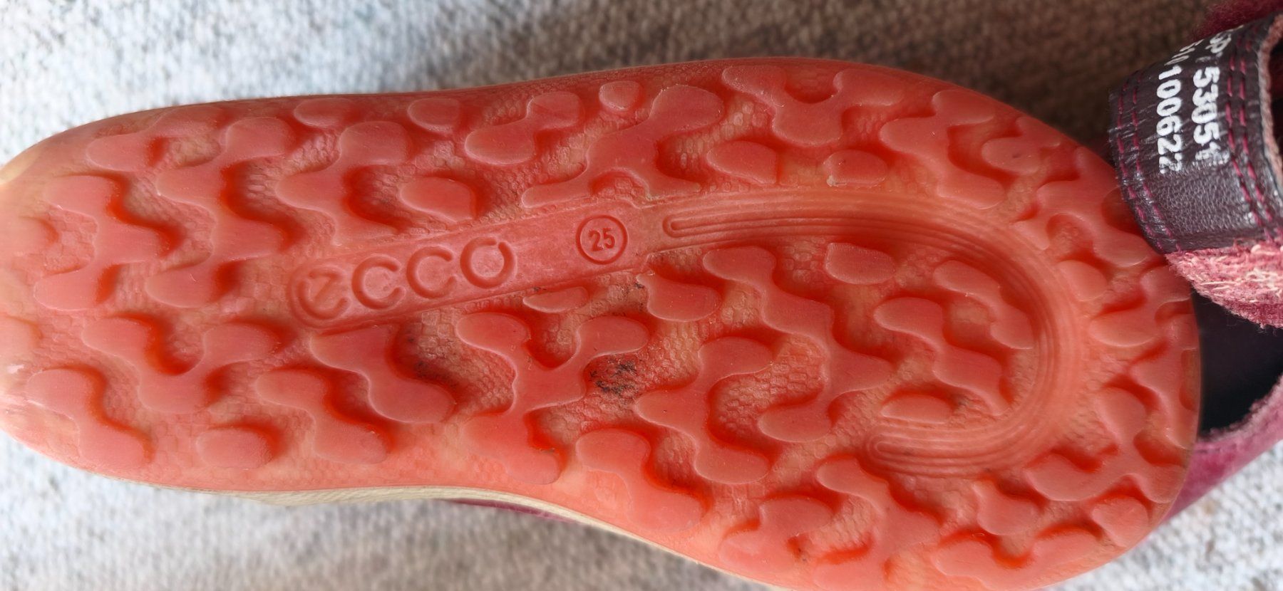 Ecco Scarpe per ragazze: Sandalen Mädchen – Usato da Winterthur venduto da OldShatterhand1. 1