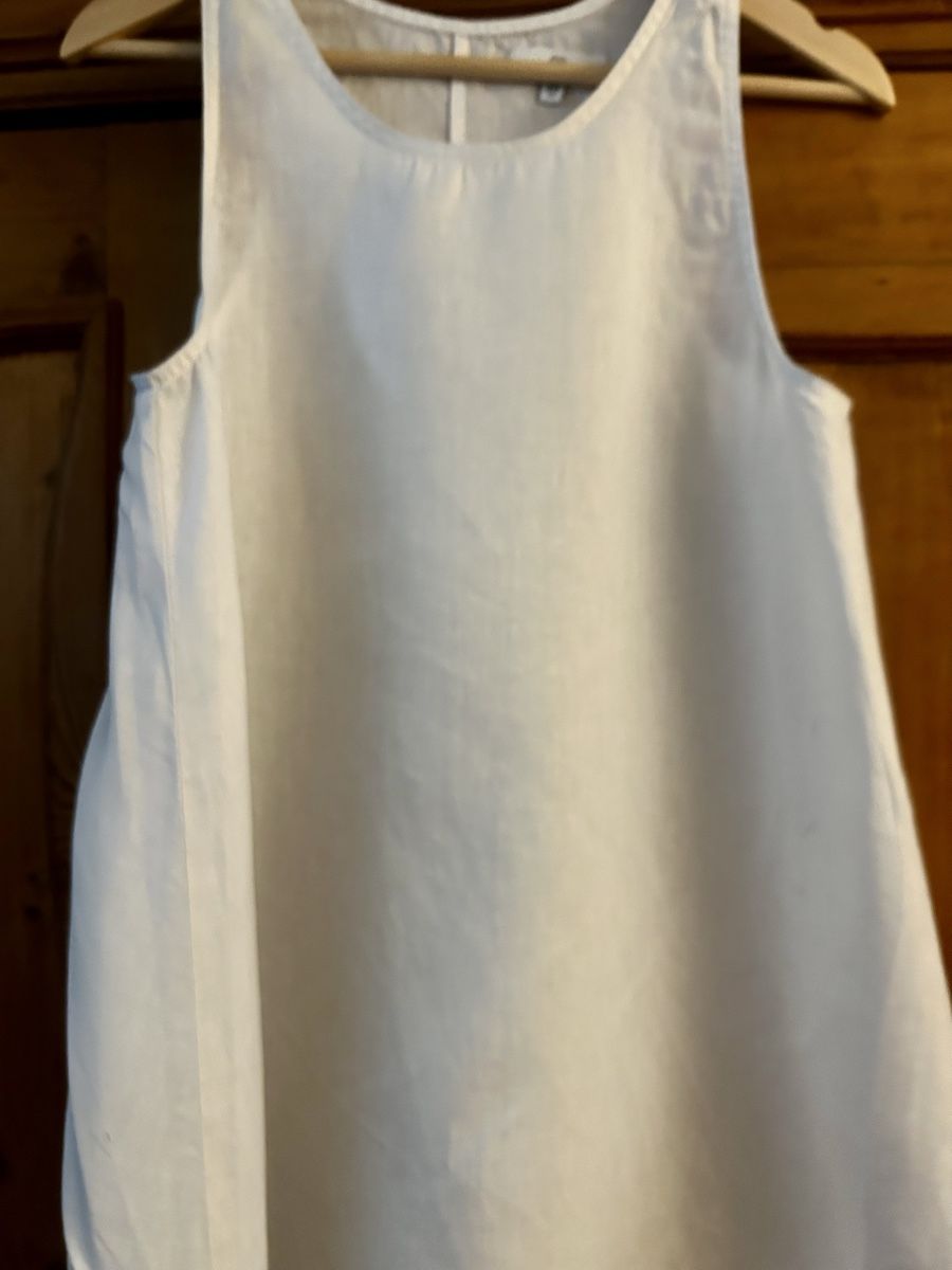 Robes: Robe en lin blanc s – D'occasion à Vinelz par Valval2010