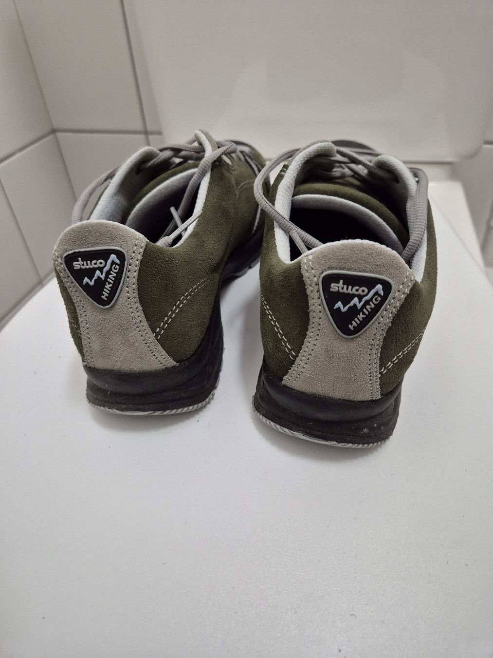 Scarpe da uomo: Sicherheitsschuhe Gr.39 +40,  Arbeitsschuhe – Nuovo (secondo la descrizione) da Wasterkingen venduto da mimi964 1