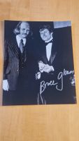 Bruce Glover (James Bond), Original Autogramm auf Grossfoto