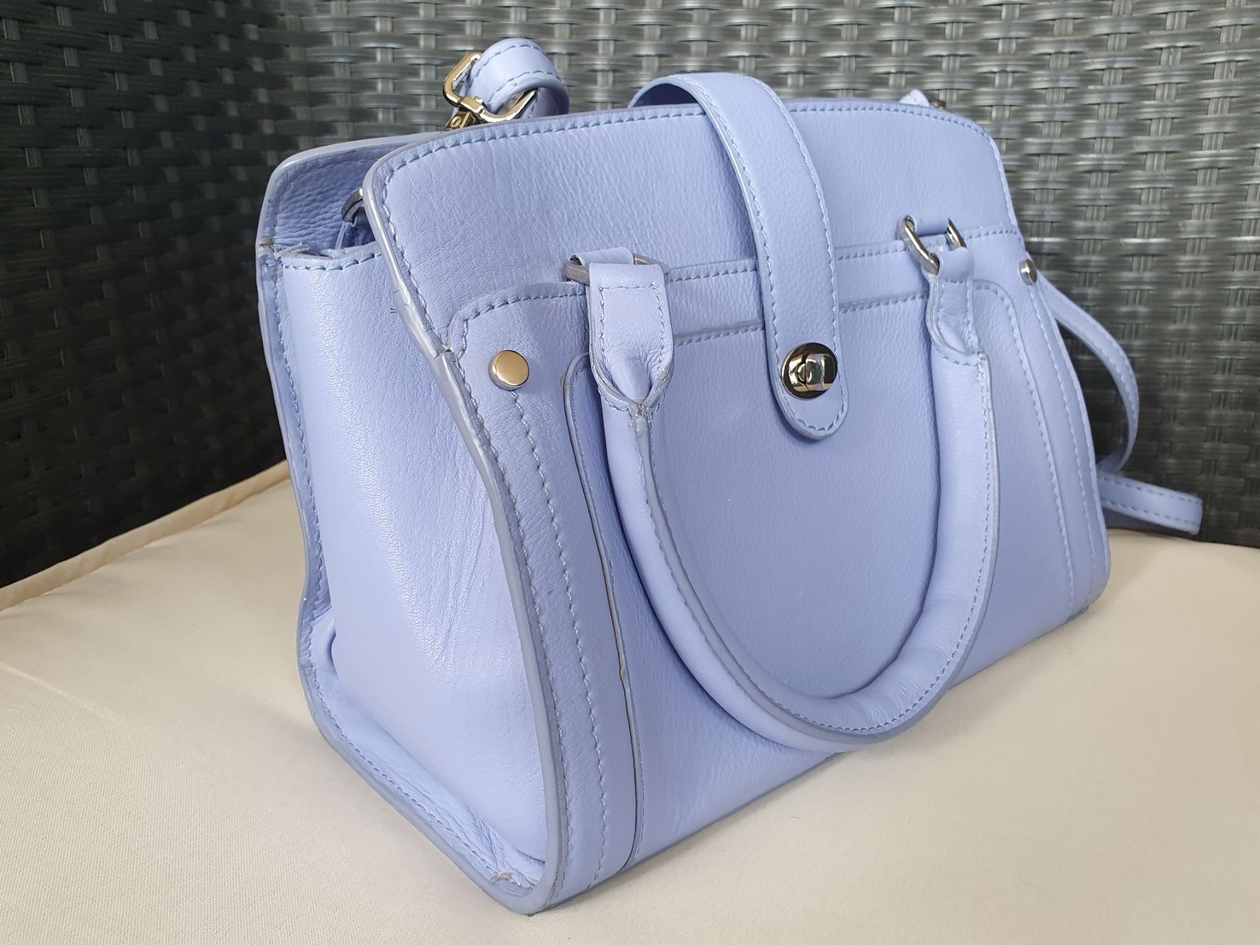 Taschen für Damen: Neue echt Leder-Handtasche hell-violett, nie gebraucht – Neu (gemäss Beschreibung) aus Zürich von sunflower89 5