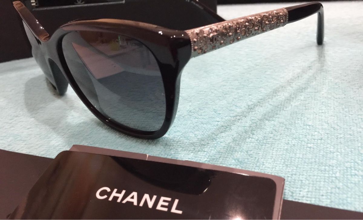 Chanel Brillen & Gläser: Chanel: occhiali da sole - limited edition – Neu und originalverpackt aus Losone von Tilly-nb7t 6