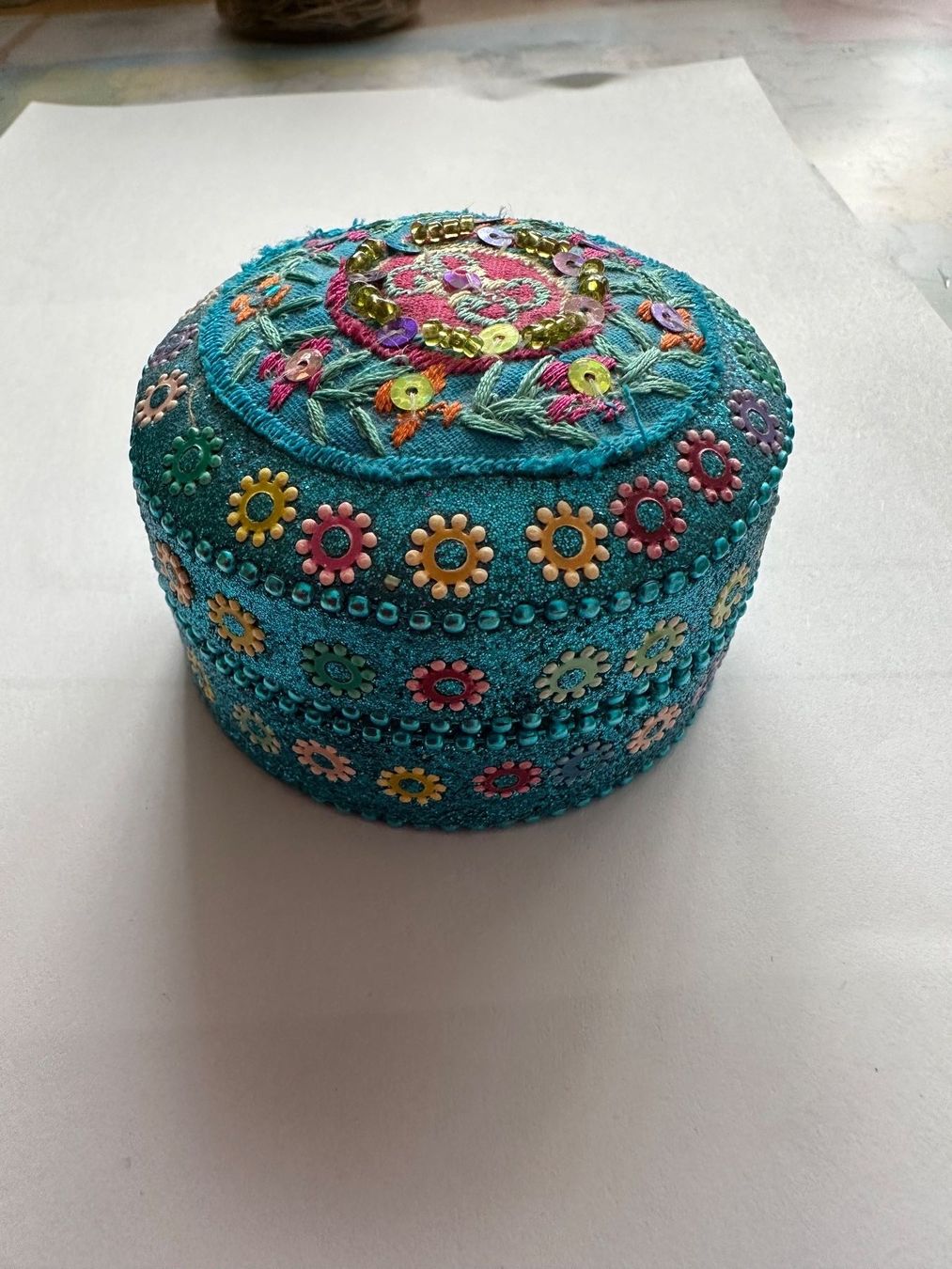 Toutes les décorations: SCHMUCKDÖSLI / BOÎTE À BIJOUX – D'occasion à Neftenbach par Mador6 1