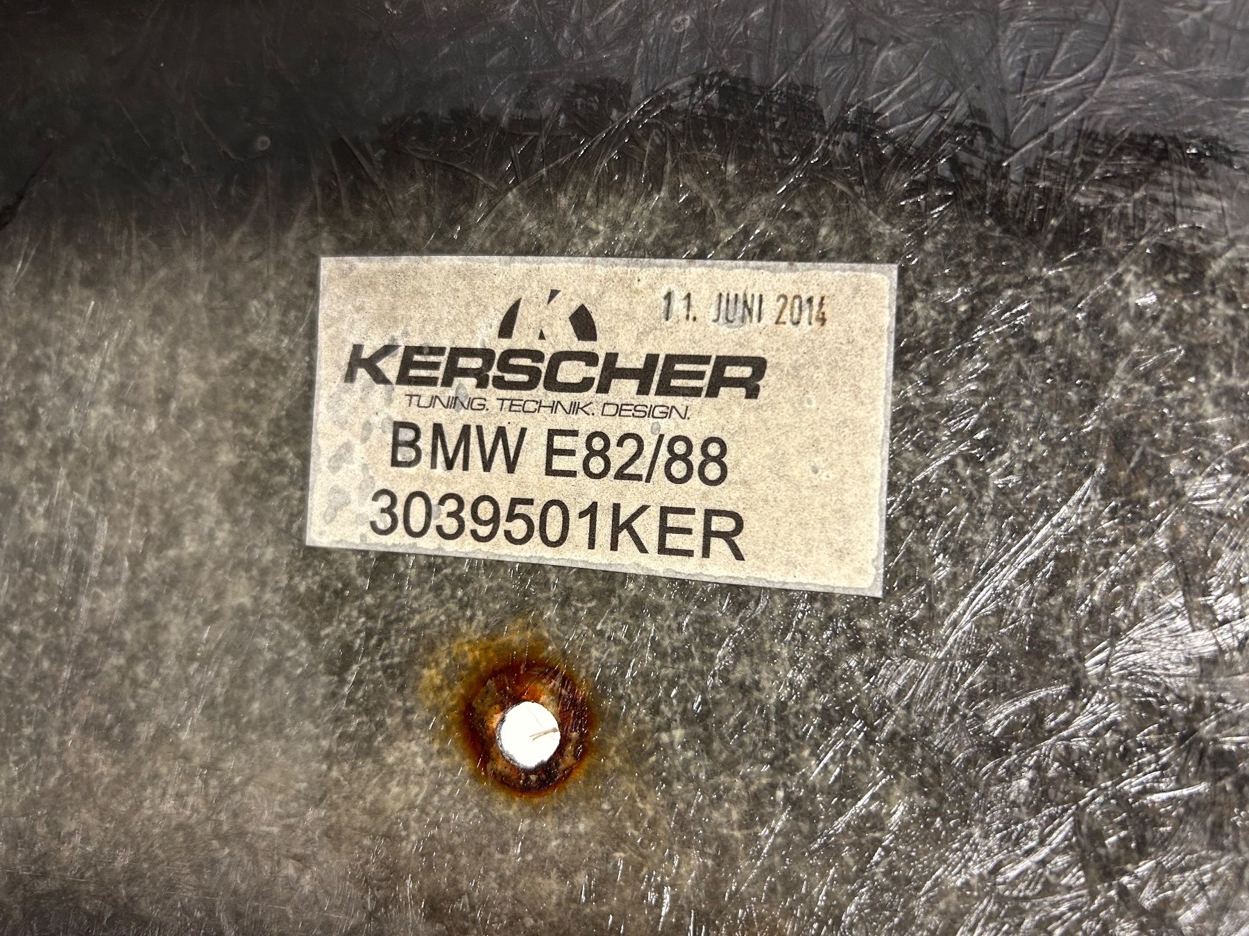 BMW Alle Ersatzteile: Kerscher Carbon Frontlippe BMW 1er E82 – Gebraucht aus Belp von nik_92cm 2
