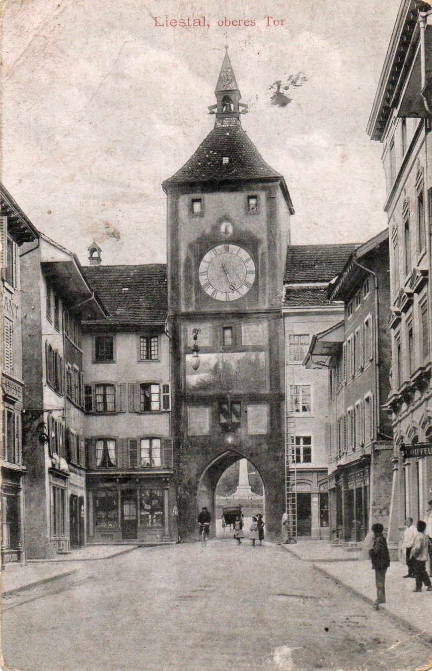 Cartoline postali: Liestal - Oberes Tor – Usato da Melano venduto da pisonsdro