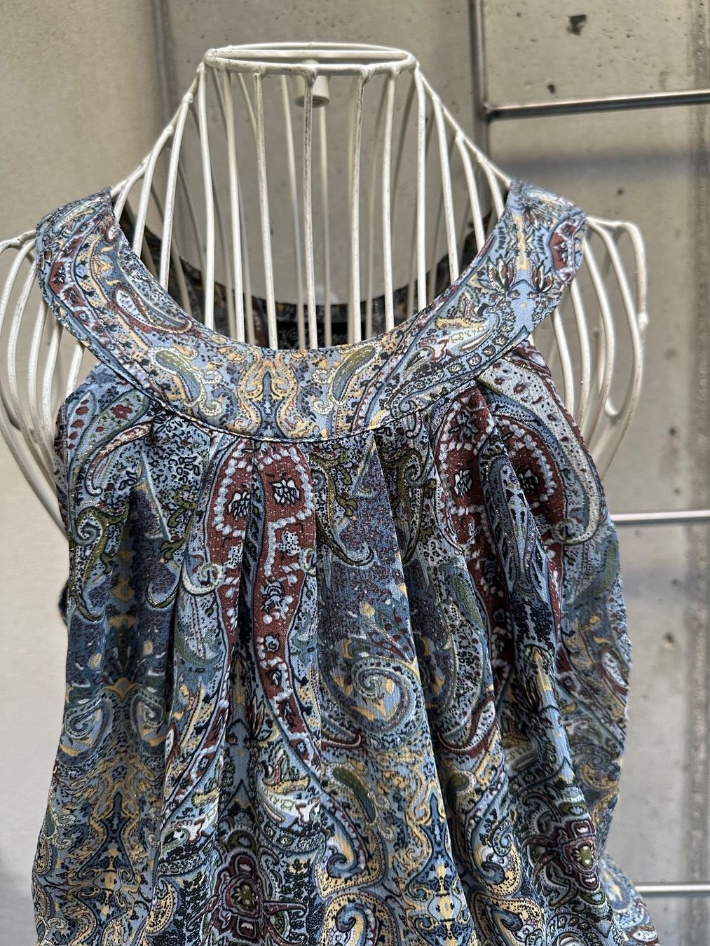 Camicette: Neckholder Bluse – Usato da Leuk-Stadt venduto da nadlerhu