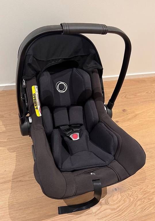 Sièges auto: Bugaboo Turtle by Nuna i-Size Autositz – D'occasion à Zürich par aliciasp 1