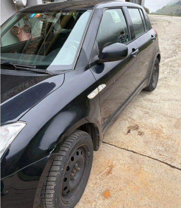 Suzuki Automobili: Suzuki Swift mit MFK – Usato da Melchtal venduto da TheSachs 1