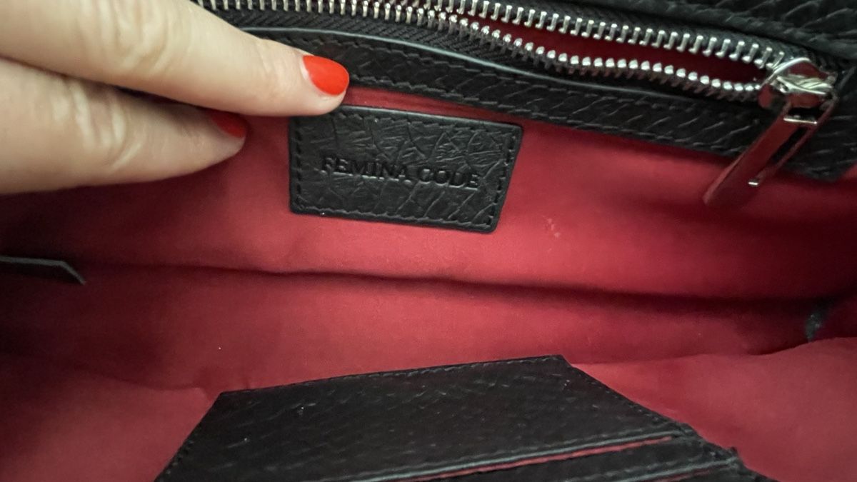 Sacs femmes: Pochette en cuir  – D'occasion à Satigny par Pauline_1987 6