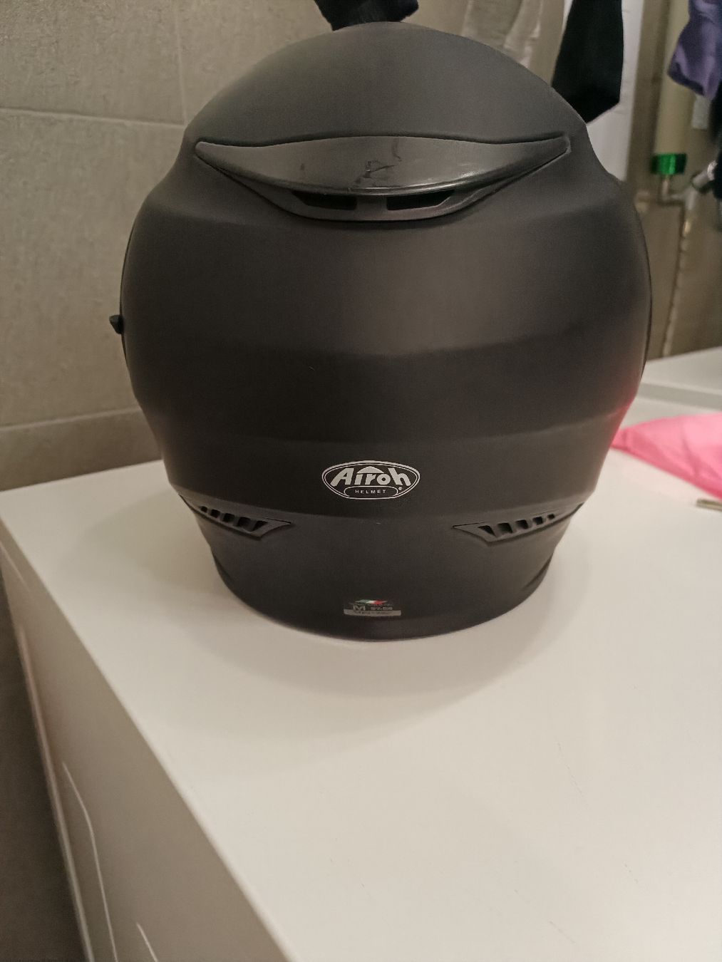 Airoh Helme & Visiere: casque moto Airoh taille M – Gebraucht aus Froideville von JF46 1