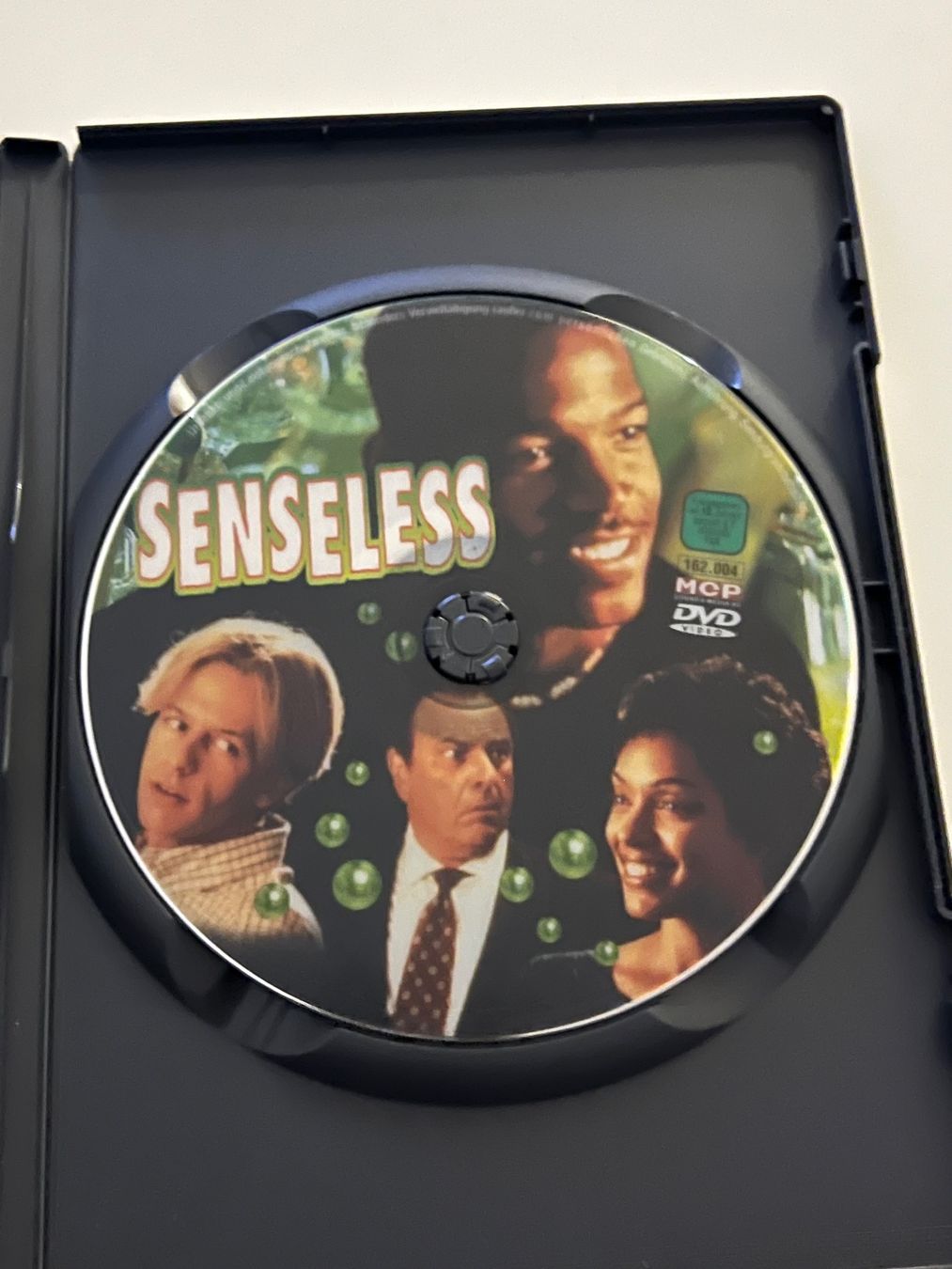 Tutti i DVDs: Senseless DVD Trula Cula – Nuovo (secondo la descrizione) da Altstätten SG venduto da sheamus 2
