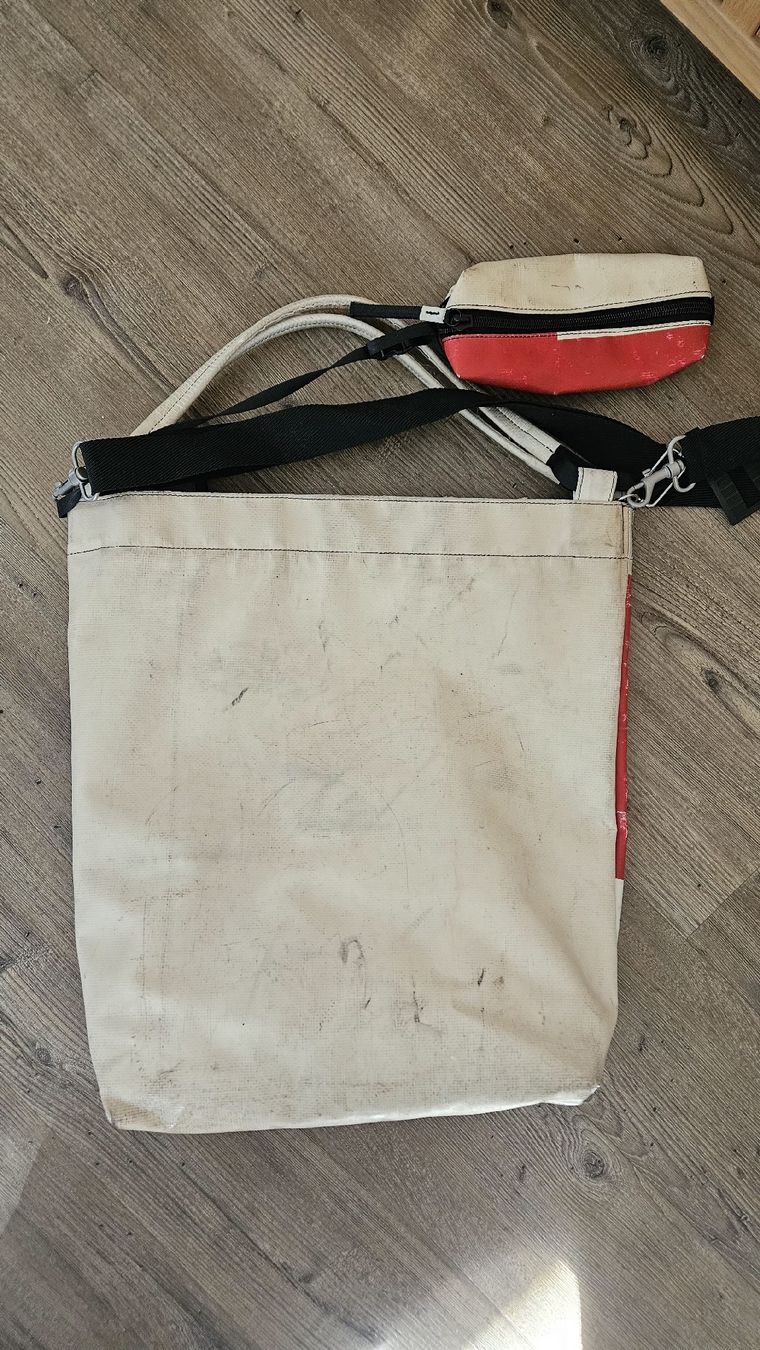 Taschen: Grosse Freitag-Tasche – Gebraucht aus Gontenschwil von Oetwil91 2