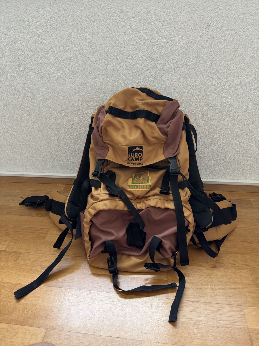 Rucksäcke: Eurocamp Rucksack braun beige gebraucht – Gebraucht aus Glattfelden von romi_homie