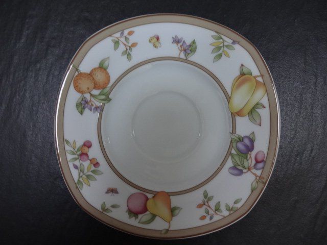 Winterling Set di piatti: Geschirr Platte Tablett Kaffeeteller von Winterling – Usato da Oberterzen venduto da fla_2f9q 3