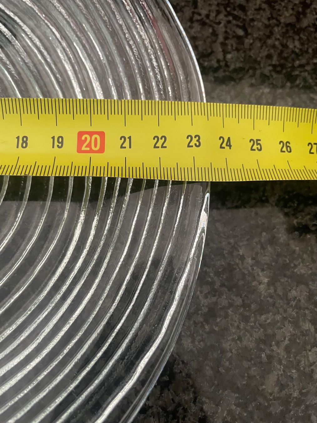 Teller: 4 Glas Dessert, Salatteller – Gebraucht aus Zuerich von poeteterli 1
