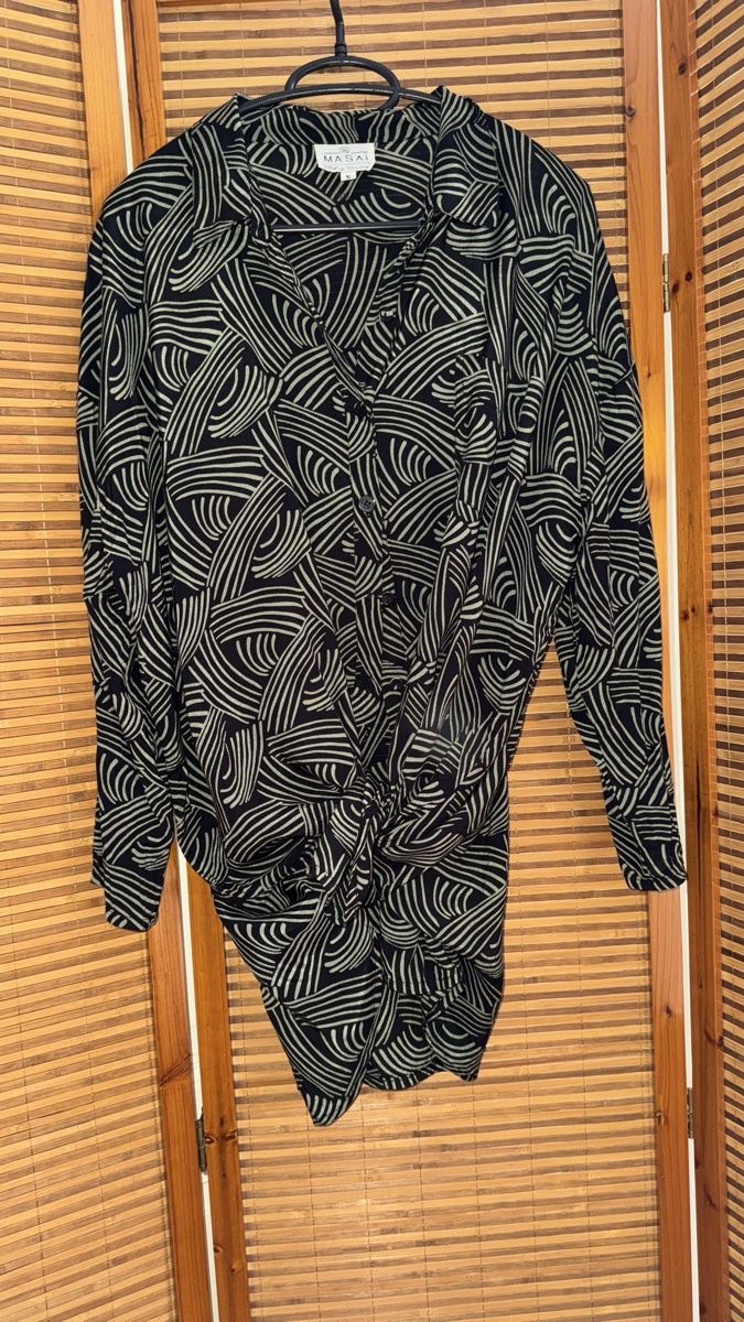 Blusen: Longbluse Masai S/M – Gebraucht aus Gümligen von morticiaaddams 1