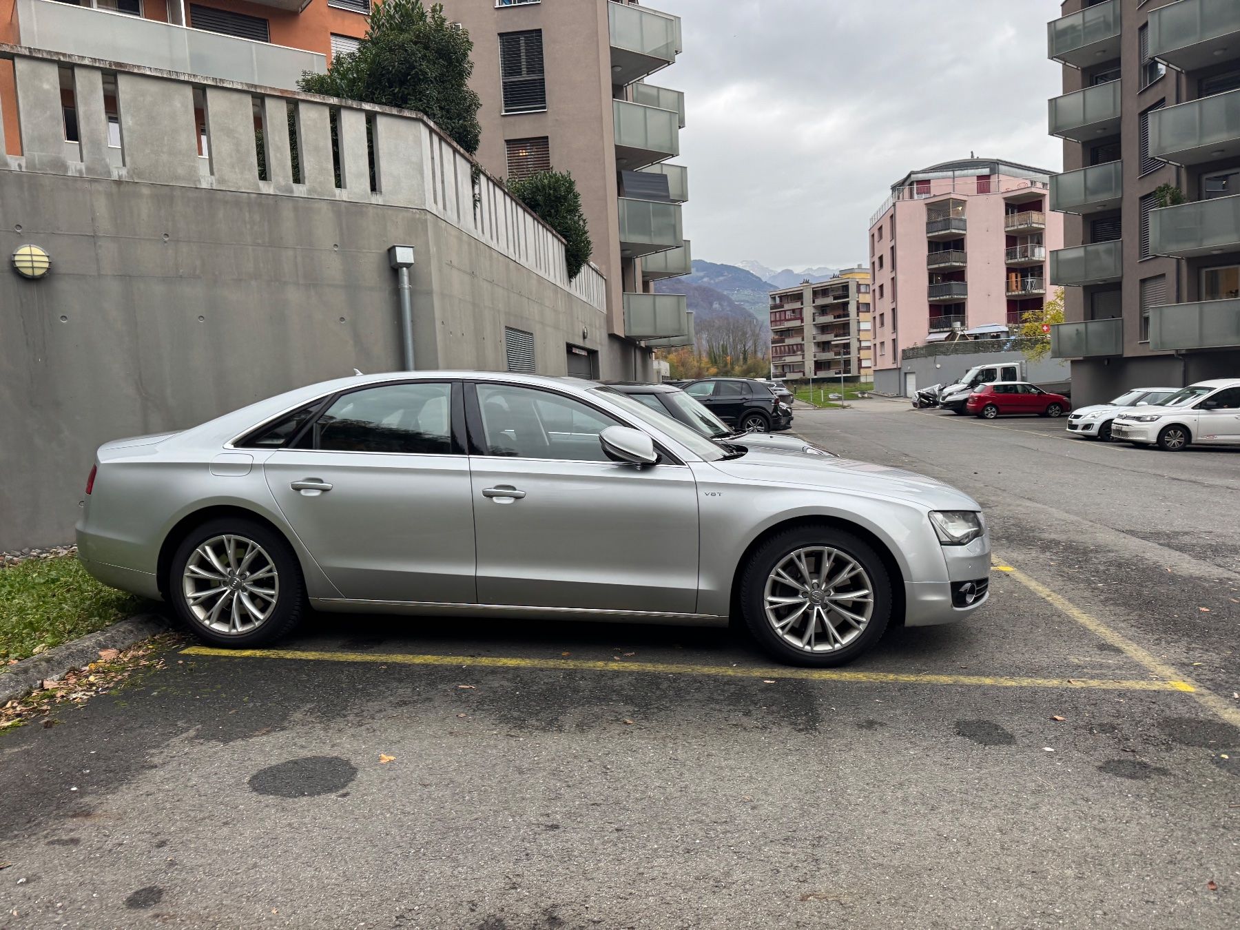 Audi Automobili: Audi A8 4.2 TDI V8 350 CV – Usato da Collombey venduto da Savito 1