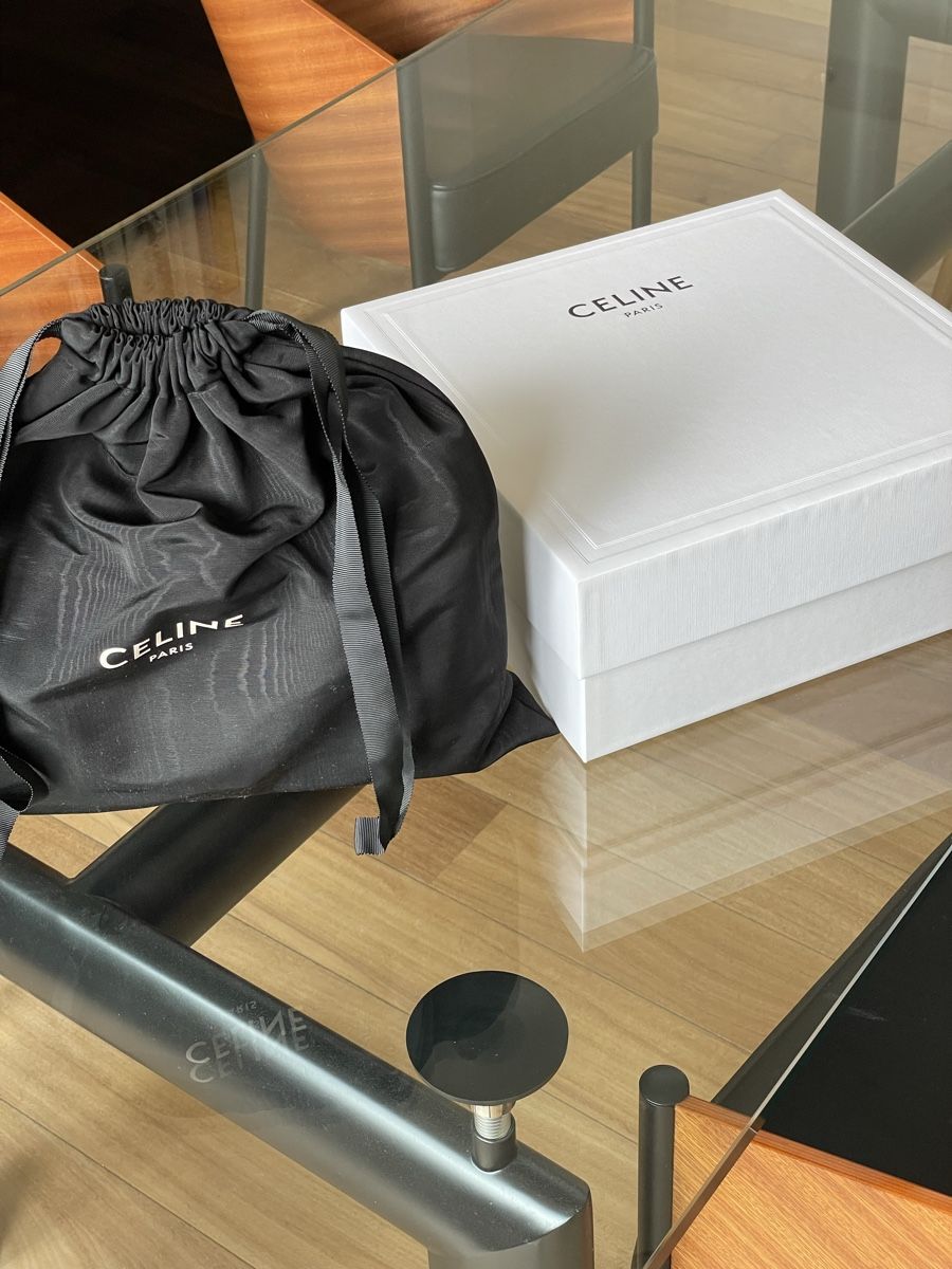 Celine Taschen für Damen: Celine Box Bag medium, Burgundy Color – Gebraucht aus Cologny von Jul_ez 7