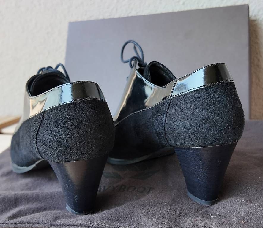 Navyboot Scarpe da donna: Schwarze Navyboot Leder Damenschuhe Gr. 37 – Nuovo (secondo la descrizione) da Emmenbrücke venduto da carroh 2
