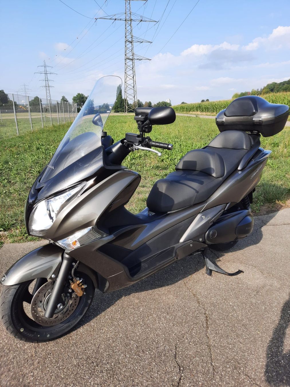 Honda Strada: Honda FJS Silver Wing Roller – Usato da Oftringen venduto da ritabert 5