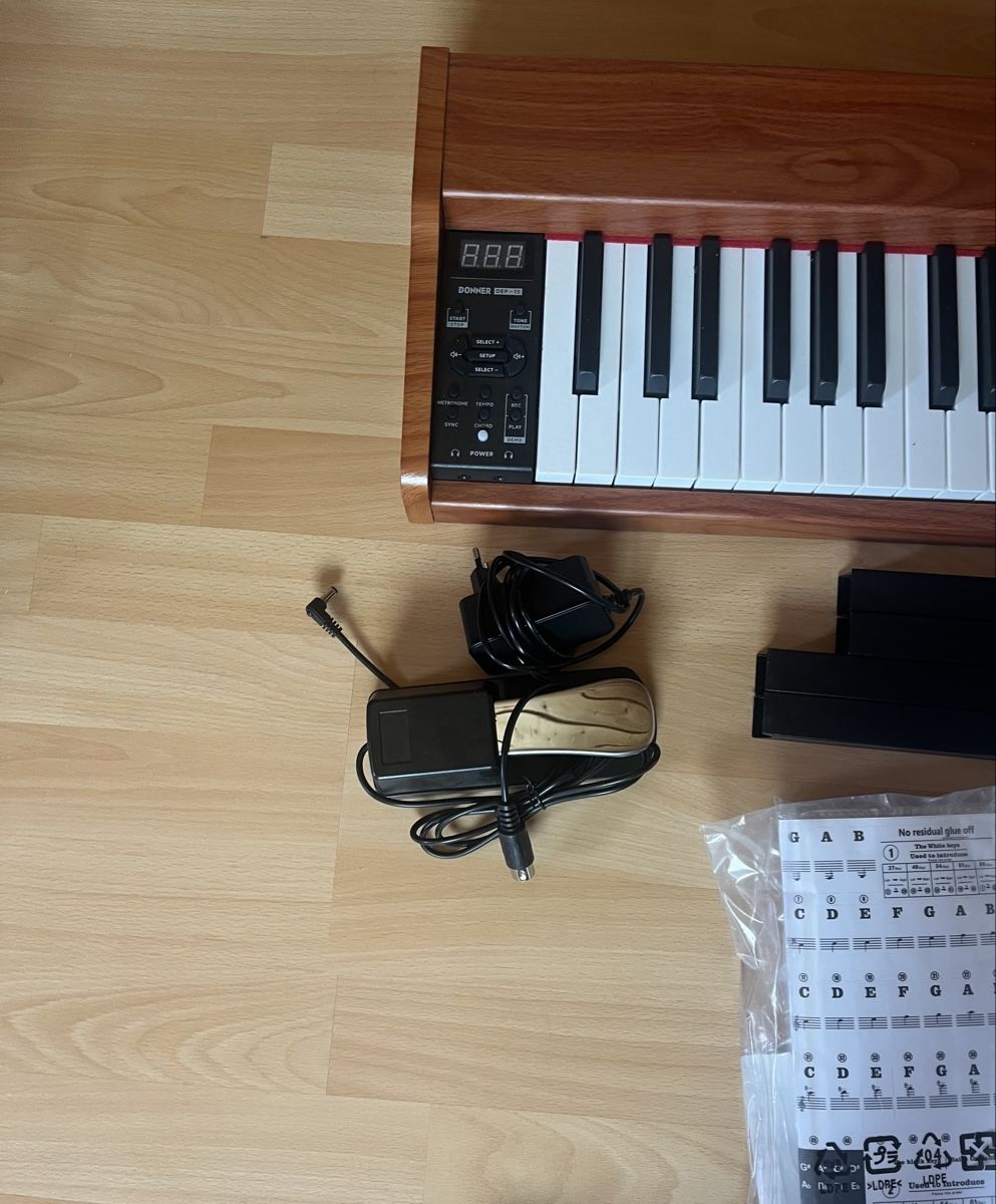 Strumenti musicali: Piano numérique Donner avec support  – Nuovo (secondo la descrizione) da Villars-sur-Glâne venduto da Raemy_and_Co 5