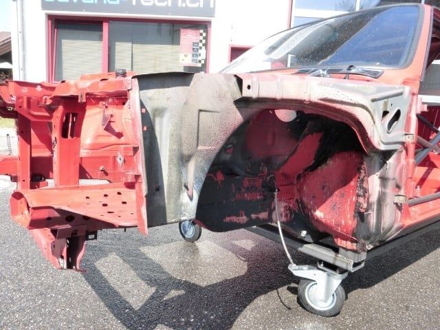 Autre stockage et transport: Fahrbares Untergestell zu BMW E30 – D'occasion à Seftigen par 9-10-100-77 4