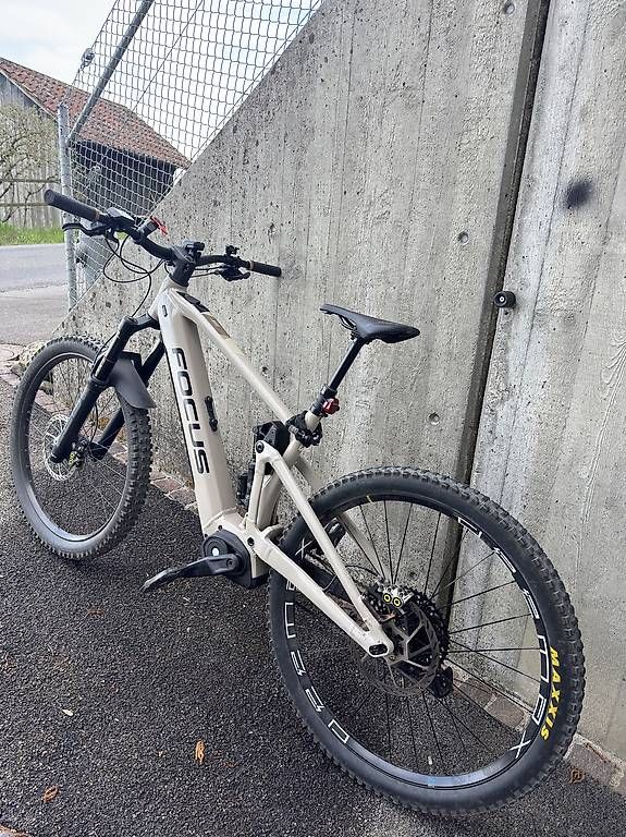 Biciclette: Focus SAM2 6.8 E-MTB Fully Gr. L – Usato da Horgen venduto da Marco8897 3