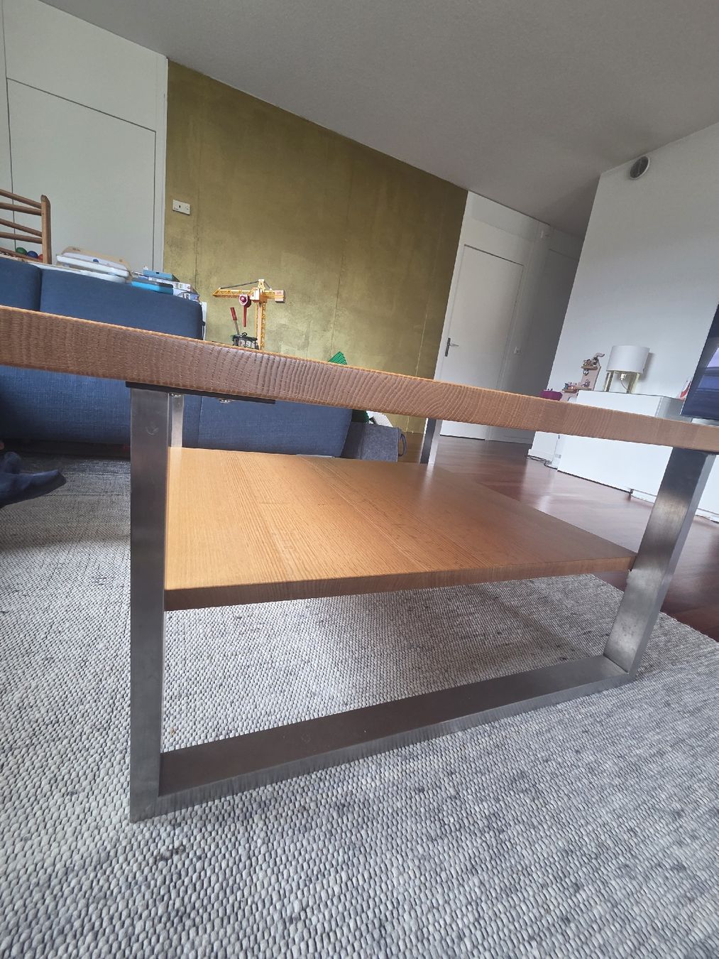 Tavoli: Massivholz Couchtisch – Usato da Wallisellen venduto da roo_9w5j 1