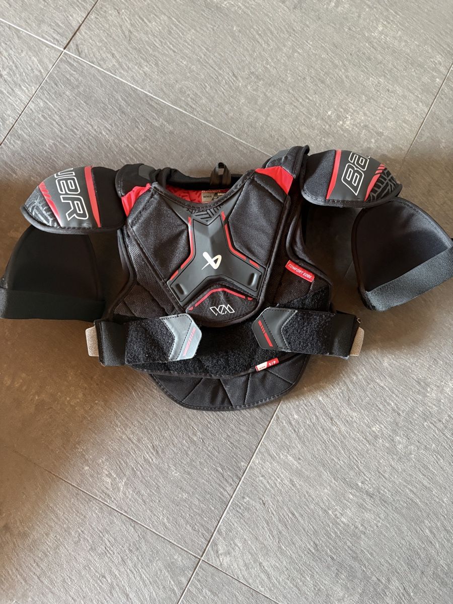 Bauer Schutz & Schoner: Bauer Eishockey Brustpanzer Damen S/M – Gebraucht aus Baltschieder von tigersword