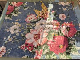 2 Kissen mit Blumenmuster, englisch Leinen