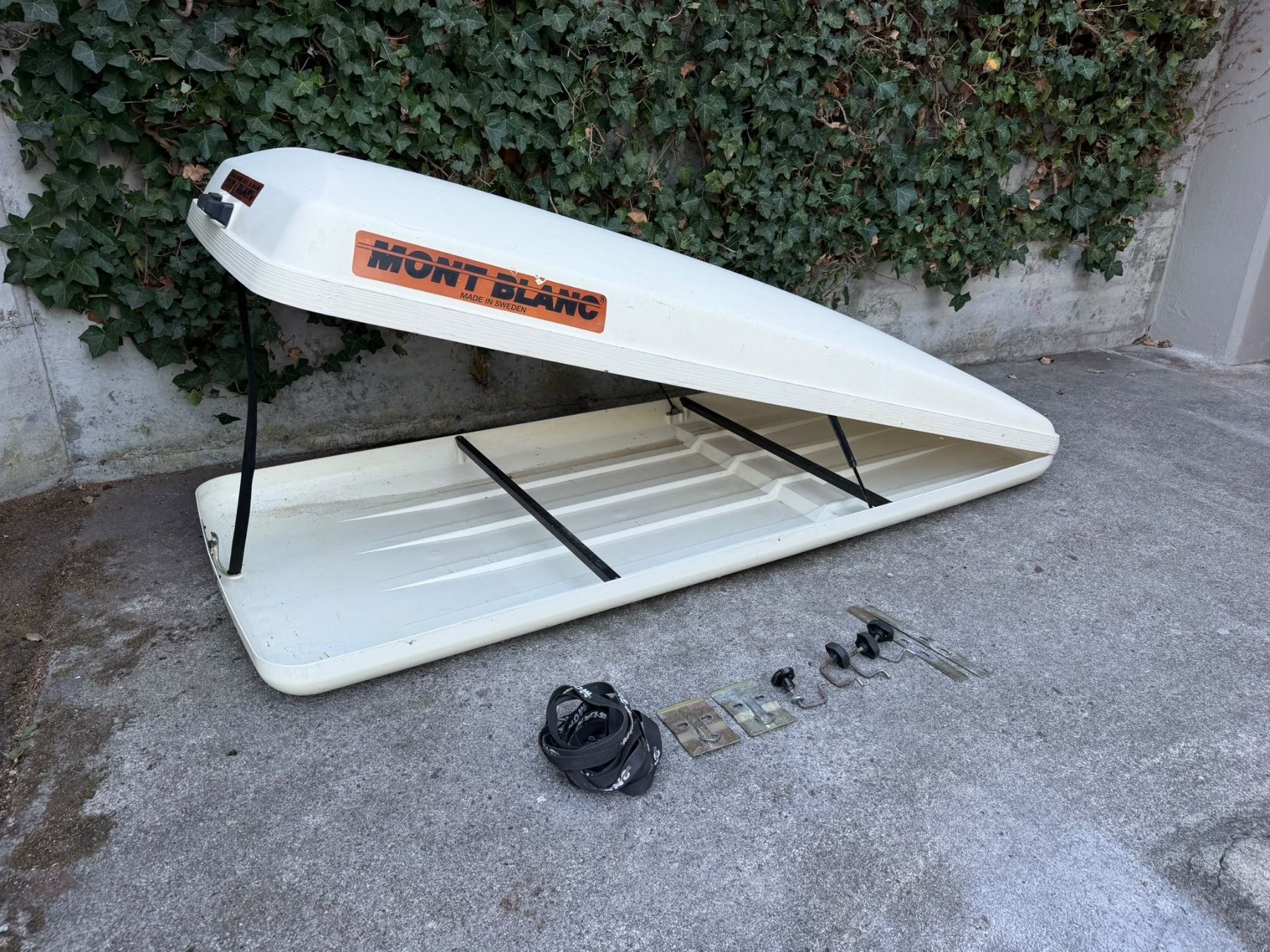 Barres de toit: Dachträger und Dachbox – D'occasion à Küsnacht ZH par Studjus 3