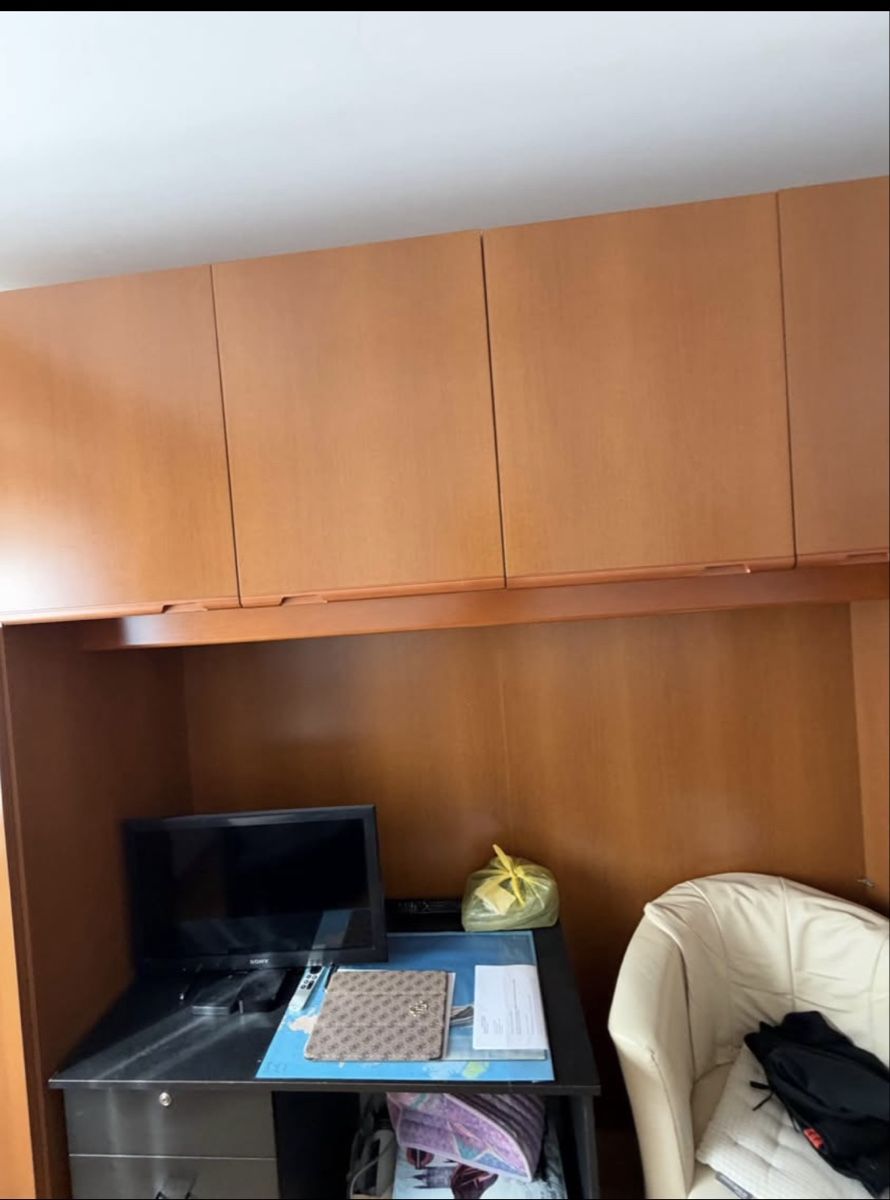 Guardaroba: möbel/schrank/tisch – Usato da Birsfelden venduto da bettyginosa 4