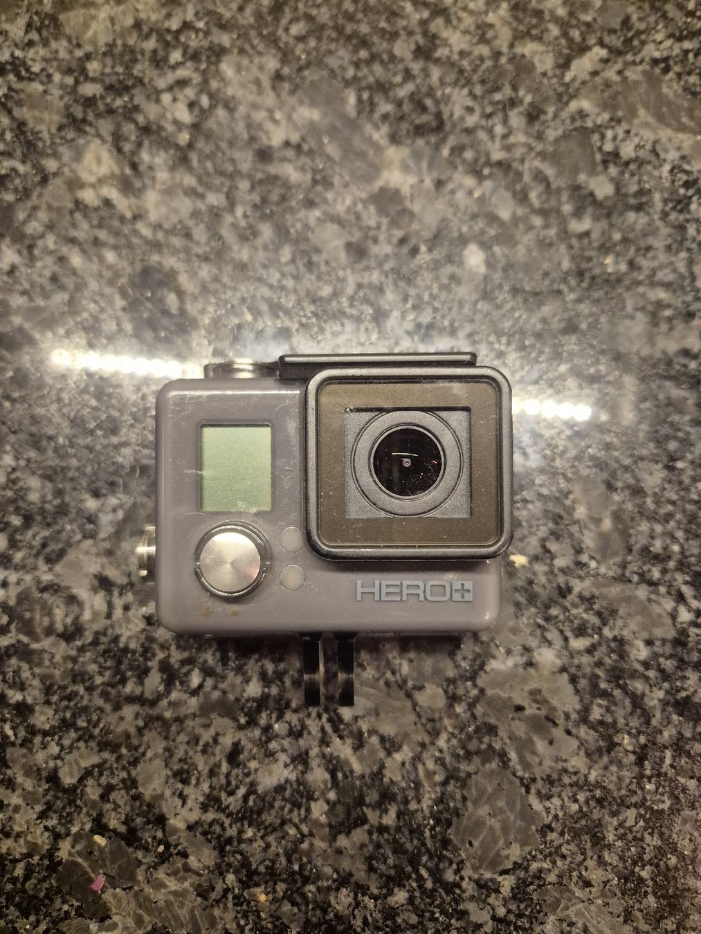 Gopro Action Cam: GoPro Hero + – D'occasion à Schnottwil par Rooneeyy