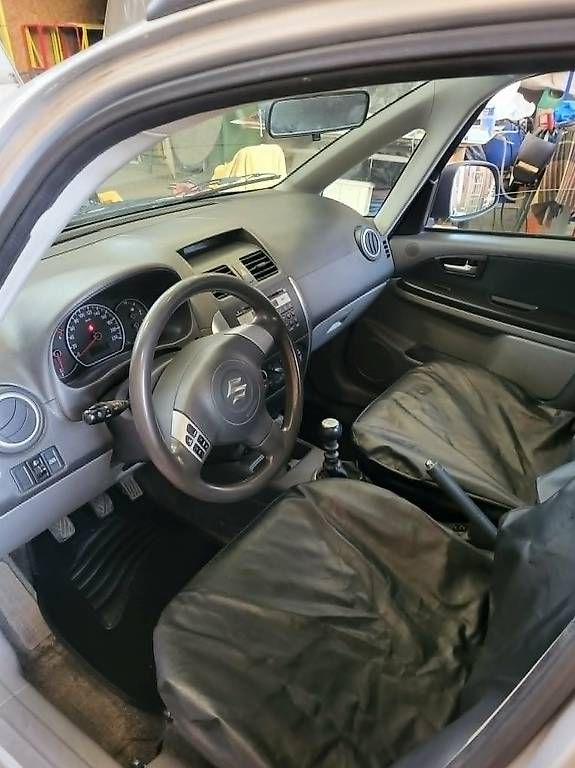 Automobili: suzuki sx4 4x4 – Usato da Gryon venduto da ala_ms5y 2