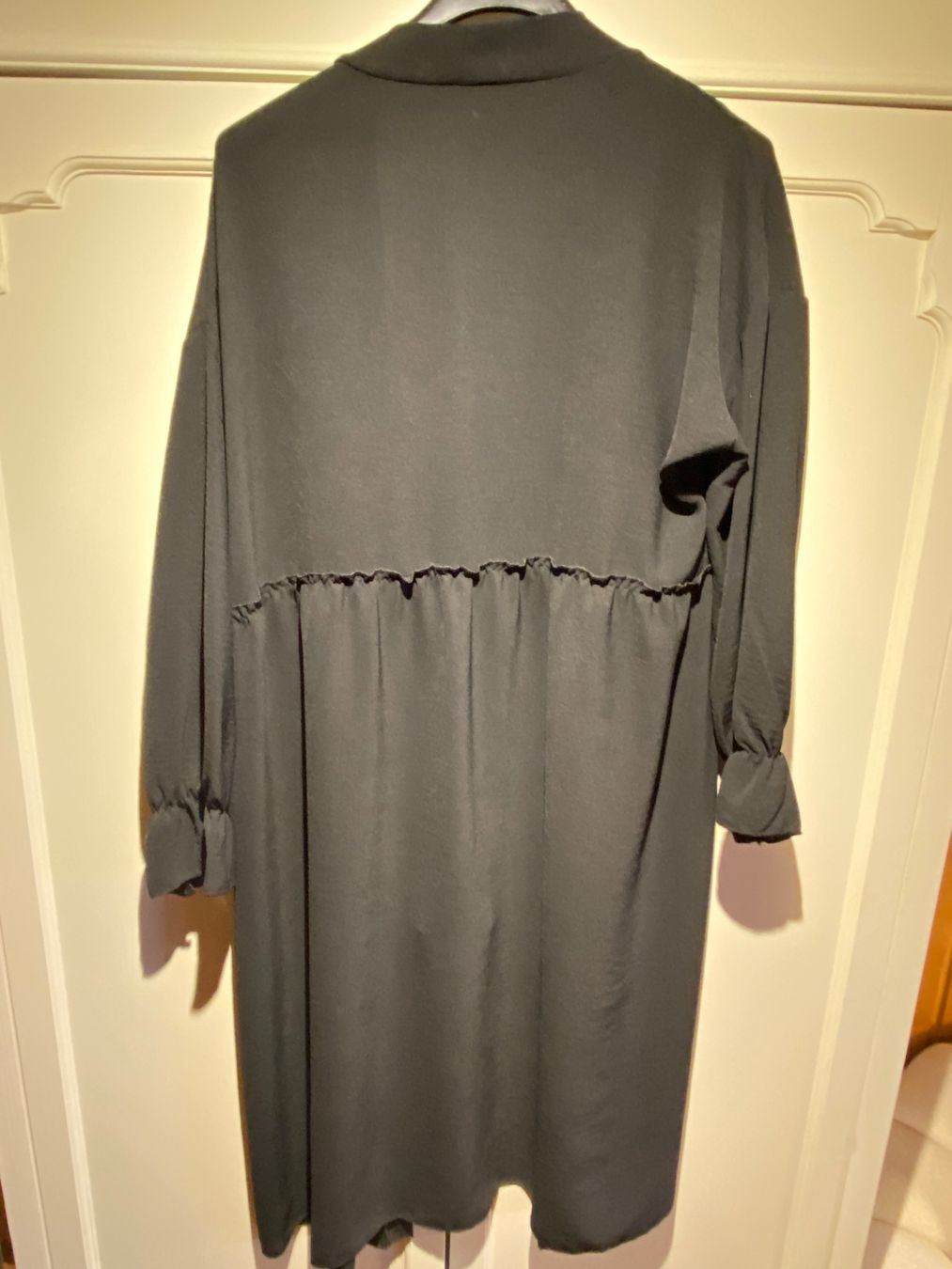 Vestes: DAMEN KLEID LANG,SCHWARZ – Neuf avec emballage d'origine à Meienried par ManuelaBoutique 3