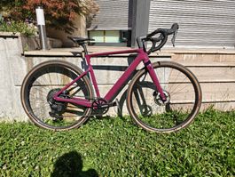 Cannondale Supersixevo gravel bike - size 51