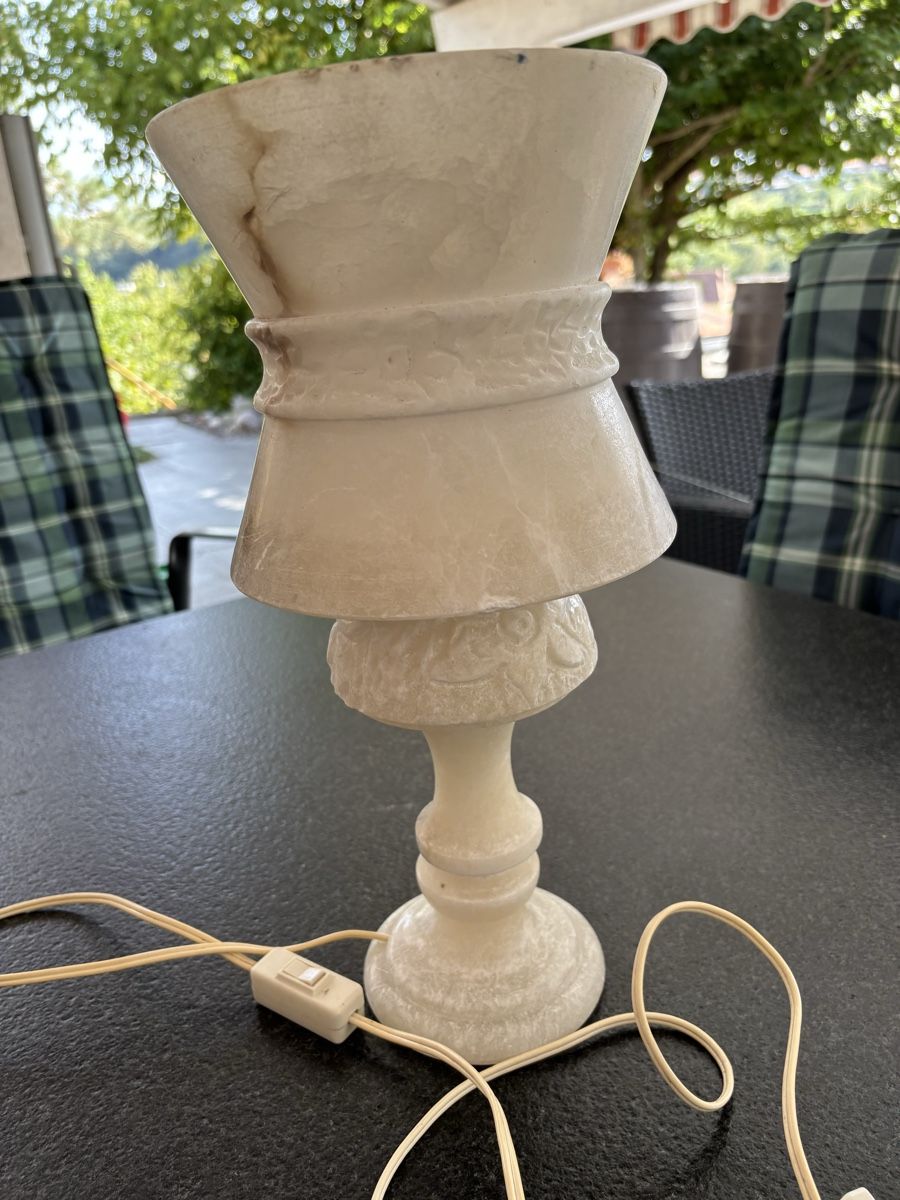 Lampade: Lampe de table en albâtre ancienne  – Usato da Bollion venduto da fran12