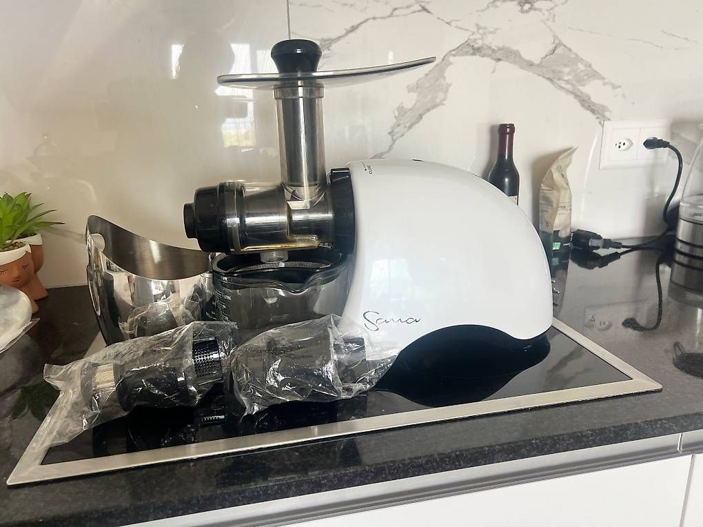 Elettrodomestici da cucina: Extracteur de jus Sana – Usato da Morges venduto da grettazena 1