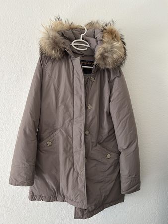 Warme Woolrich Winterjacke mit Fellkapuze, Grösse M