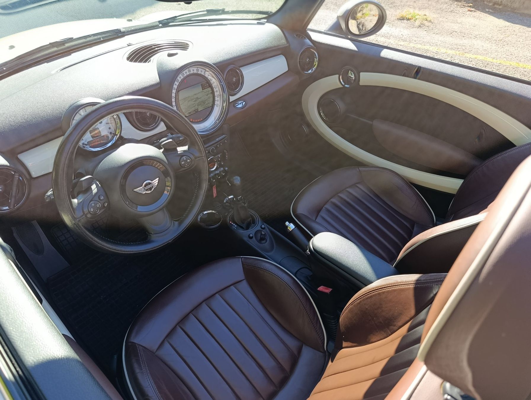 Mini Automobili: Mini Cooper Cabrio Steptronic – Usato da Aubonne venduto da jpiteira 4