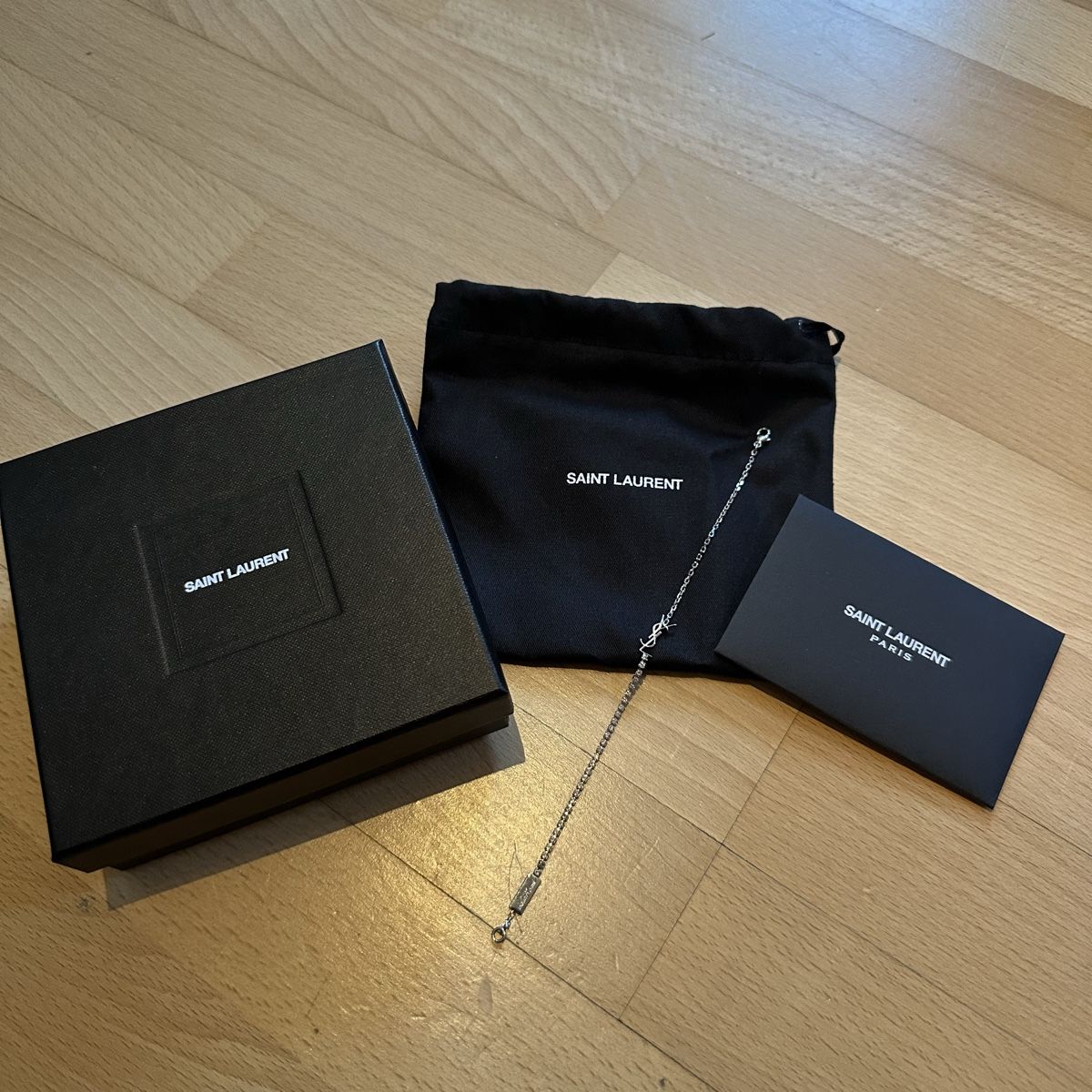 Saint Laurent Bracciali & Braccialetti: Saint Laurent Charm Bracelet / Armband – Nuovo e nell'imballaggio originale da Abtwil SG venduto da PauloDybala10