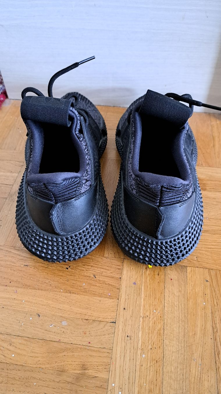 Adidas Scarpe da uomo: Adidas Prophere ,neuf ,taille 38.5 – Nuovo e nell'imballaggio originale da Meyrin venduto da Zahra011 3