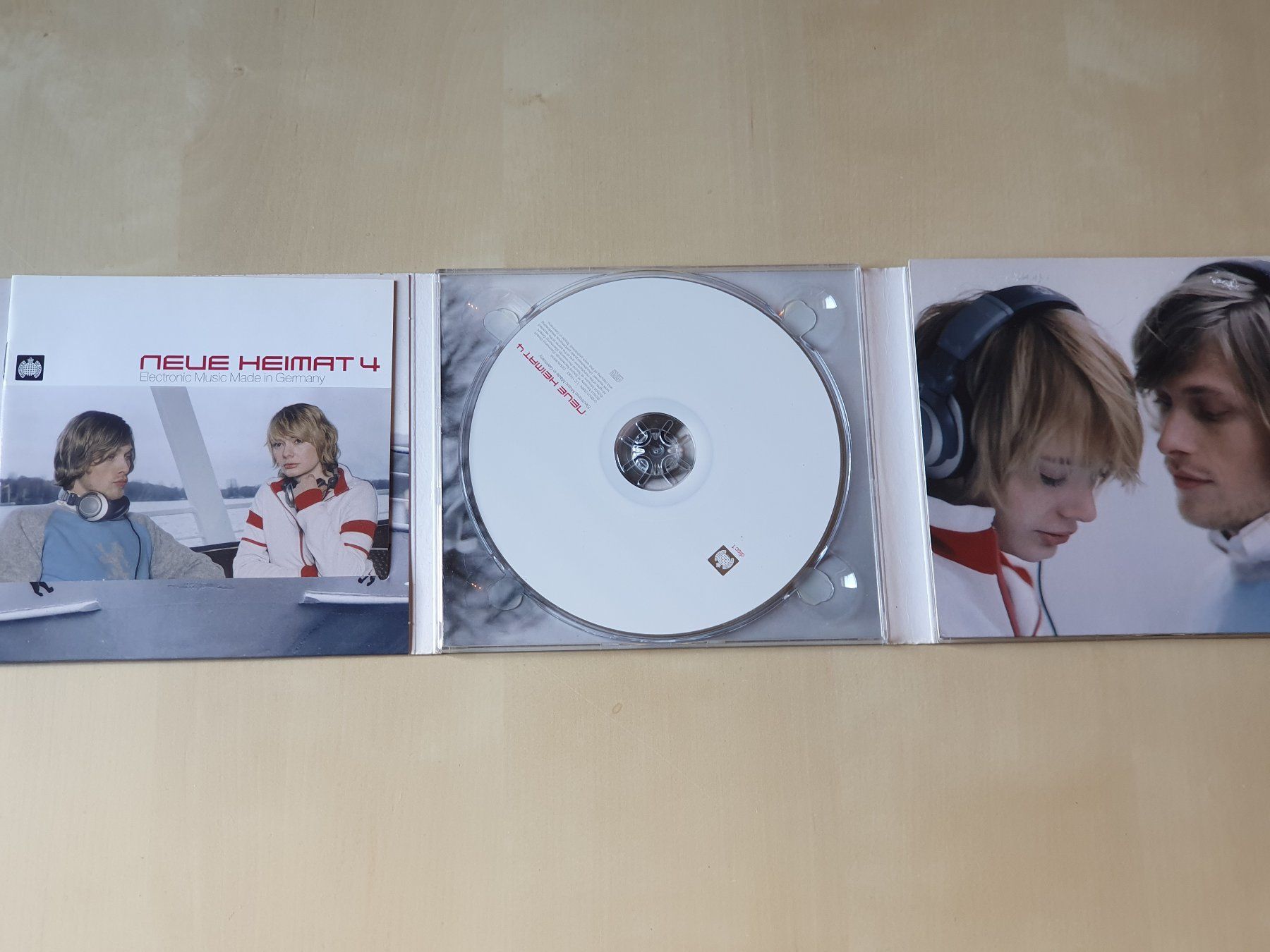 CDs: Neue Heimat 4 – D'occasion à Stansstad par collectorsshop 2