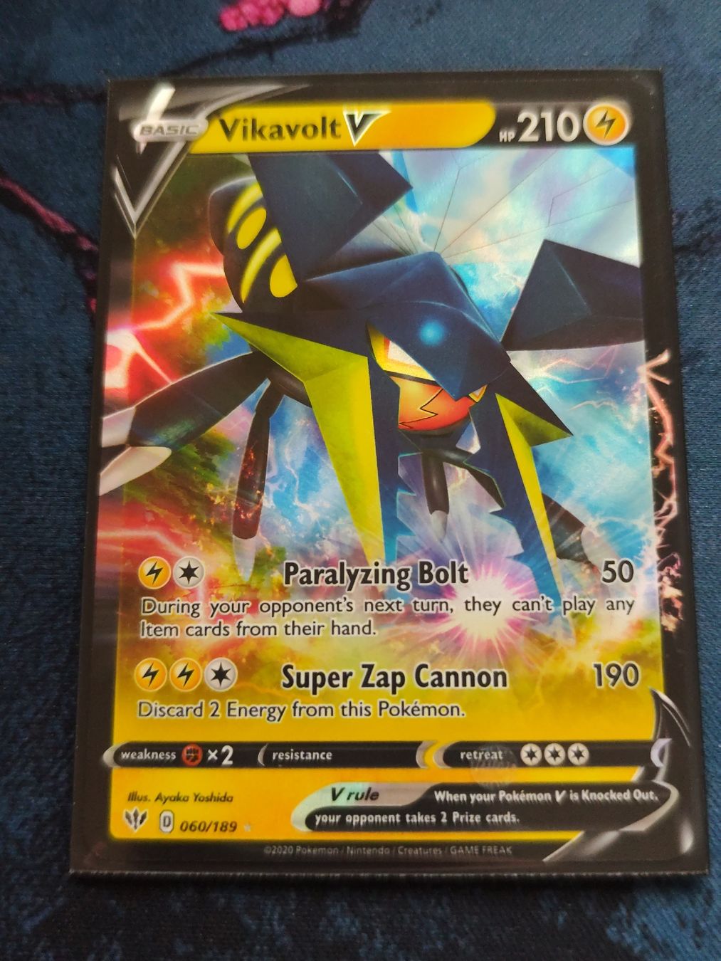 Pokémon Carte collezionabili: Pokemon Vikavolt V EN – Nuovo (secondo la descrizione) da Schlossrued venduto da LAP2012